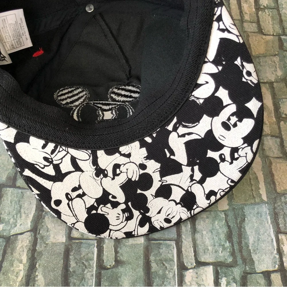 Authentic Disney Parks Mickey Mouse Youth Hat